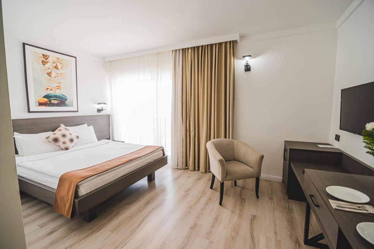 Uptown Bueyuek Anadolu Girne Hotel 외부 사진