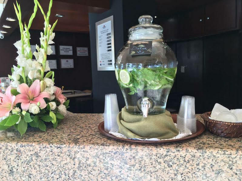 Uptown Bueyuek Anadolu Girne Hotel 외부 사진