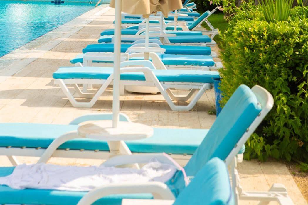 Uptown Bueyuek Anadolu Girne Hotel 외부 사진